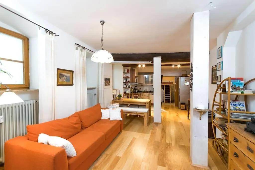 Historische Wohnung Im Herzen Der Regensburger Altstadt