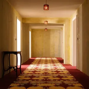 Hotel Lux, Ratisbonne