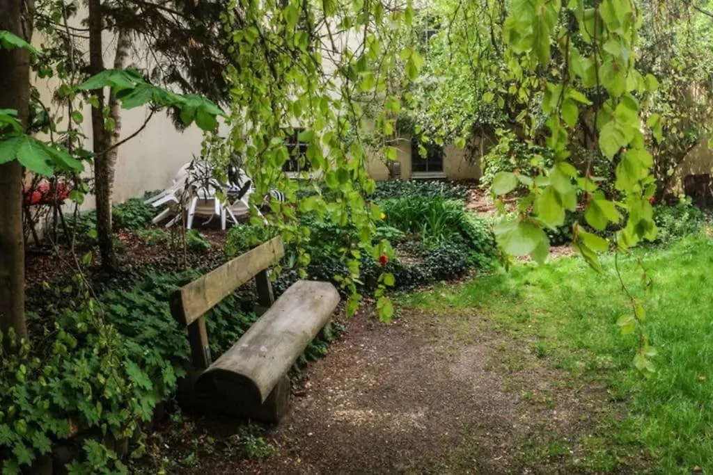 Historische Wohnung Im Herzen Der Regensburger Altstadt Apartment